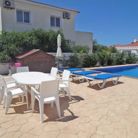Villa Harsha Ayía Nápa