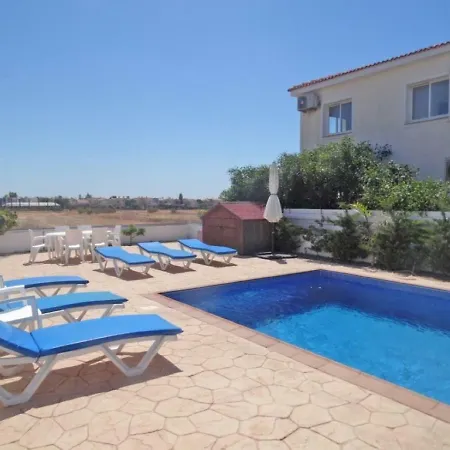 Villa Harsha *